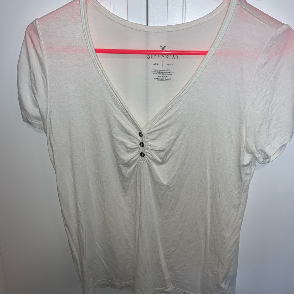 Tee shirt